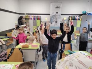 Zȃmbim, avem toleranţă, ne ecologizăm emoţiile şi comunicăm creativ la #apecurateasumate